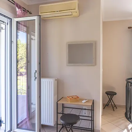 Vista Studios&apartments * Svoronata