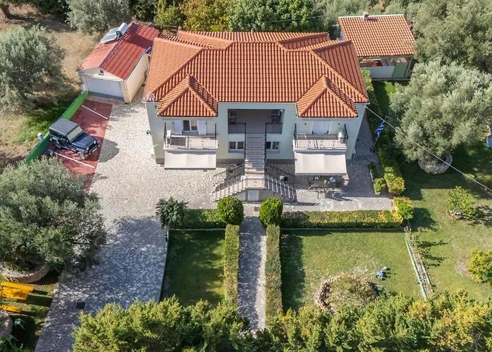 Vista & Svoronata